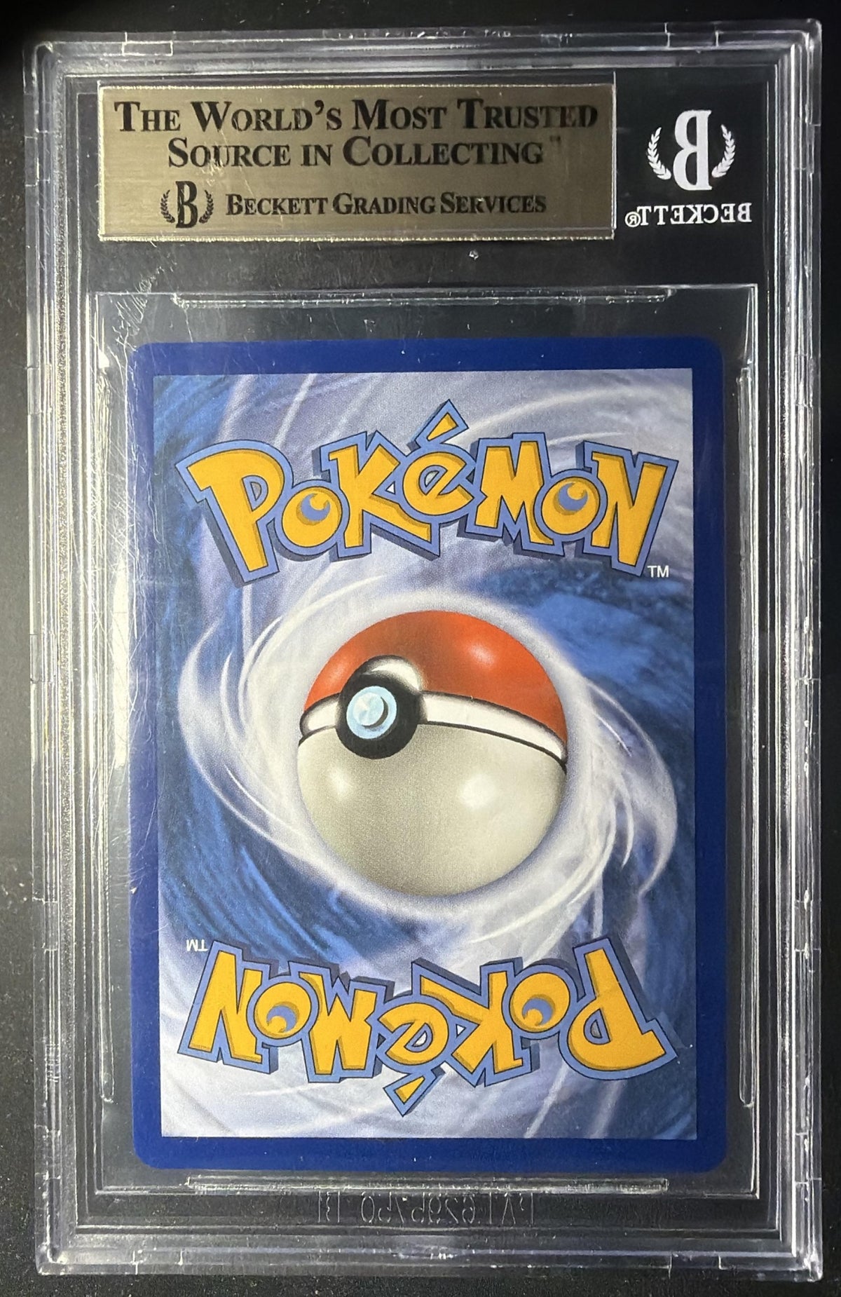2019 Sun & Moon Unbroken Bonds Reshiram & Charizard BGS 9.5