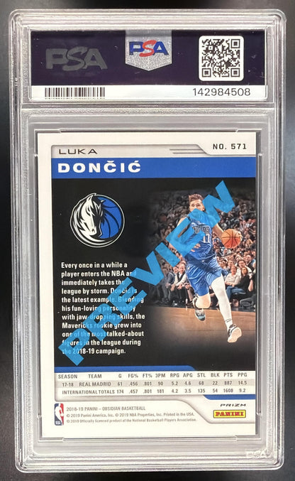2018-19 Panini Chronicles Obsidian Luka Doncic #571 RC PSA 10