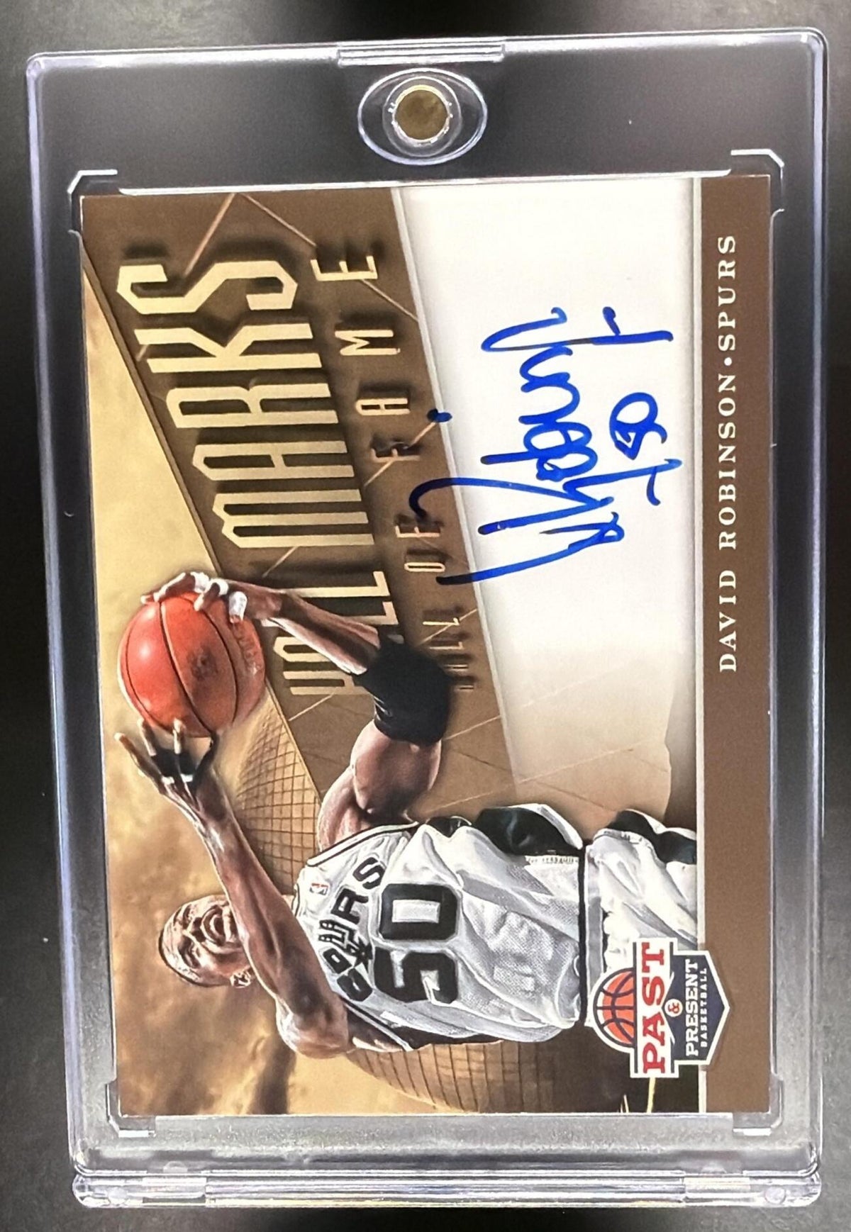 2012-13 Panini Past & Present David Robinson #3 Hall Marks Auto