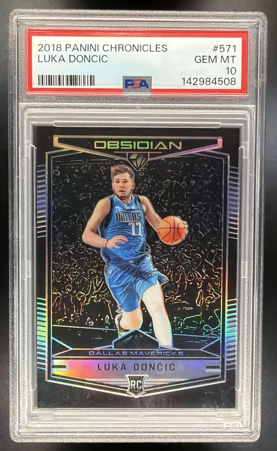 2018-19 Panini Chronicles Obsidian Luka Doncic #571 RC PSA 10