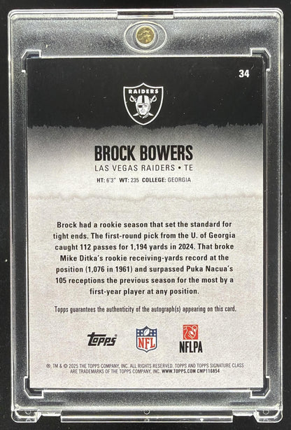 2025 Topps Signature Class Brock Bowers #34 Veteran Auto Green Foil 94/150