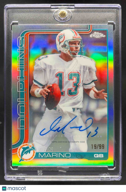 2025 Topps Chrome Dan Marino #CLA-DM Legends Auto Refractor 19/99